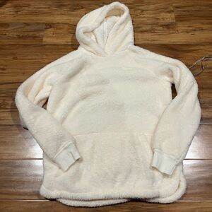Abercrombie Kids Girl’s Size 15 / 16 Cozy Teddy Cream Fleece Hoodie